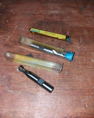 3 frese con scalanatura e pinze beta speciali nuov