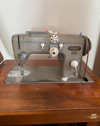 Macchina da cucire Pfaff