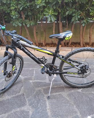 Bici 24 pollici, 18 marce, per bimbo di 8-11 anni