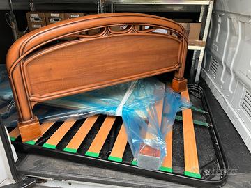 comodino,  letto,  lenzuola,  trapunte