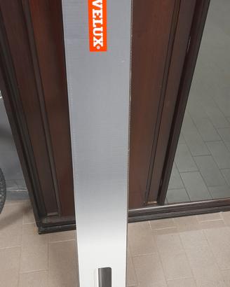 tende motorizzate bianche velux