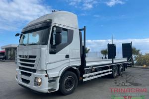 IVECO STRALIS 260S48 EURO 6 PIANALE CON RAMPE IDRA