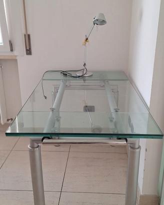 Tavolo in vetro allungabile con prolunghe