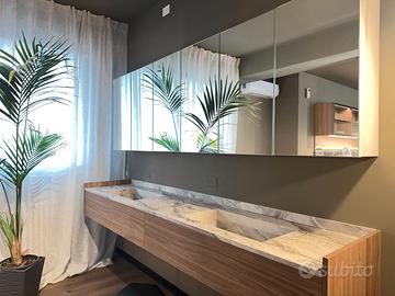 Bagno espositivo doppio lavabo