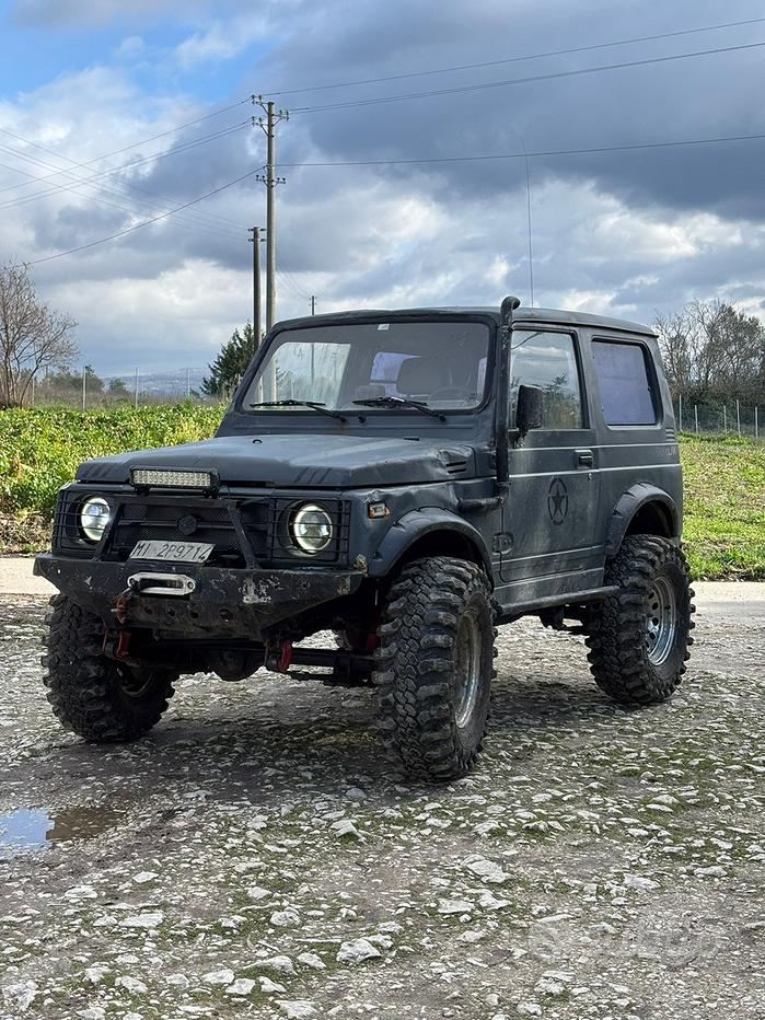 Suzuki Samurai