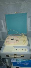 2 giradischi Fonovaglia anni '60 + 2 pacchi dischi