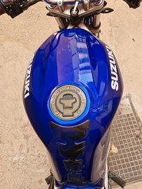 serbatoio suzuki gs 500