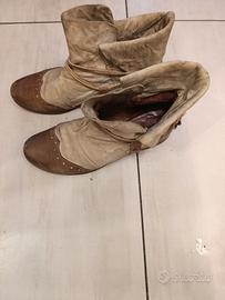 scarpe marca Clocharme nr.39