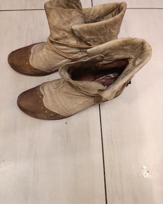 scarpe marca Clocharme nr.39