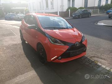 Toyota Aygo 1.0 12V VVT-i 5 porte Lounge Connect M