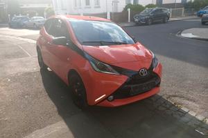 Toyota Aygo 1.0 12V VVT-i 5 porte Lounge Connect M