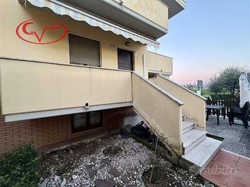 Appartamento di 102 m² con 4 locali e box auto a M