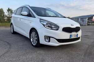 Kia Carens 1.6 GDI Class