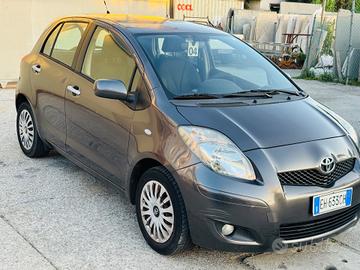 Toyota Yaris 1.3 5 porte M-MT Sol