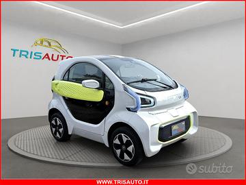 Xev Yoyo B1 O NEOPATENTATI (TETTO PANORAMICO)