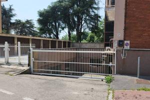Box / Garage di 13 m² a Cinisello Balsamo