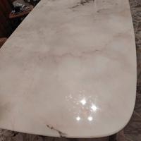 Tavolo in marmo per cucina o salotto