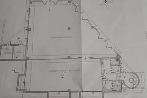 Capannone 380 mq a Broni - Alta Visibilità