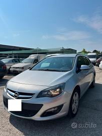 Opel Astra 1.4 Turbo 140CV Sports Tourer GPL Tech 