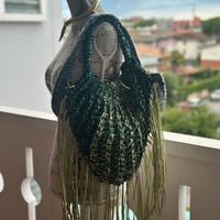 Borsa in rafia fatta a mano