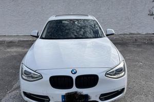 BMW serie 1 118d modello SPORTLINE.
