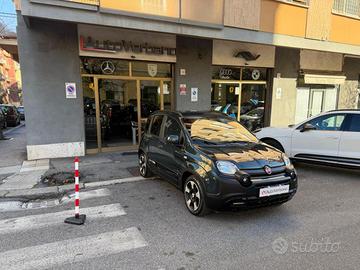 FIAT Panda 1.0 FireFly S&S Hybrid Pandina Cross-