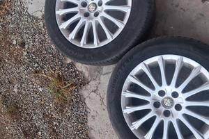 Cerchi in lega alfa 147