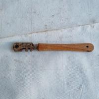 Tagliavetro Vintage Manico Legno Rotella Metallo