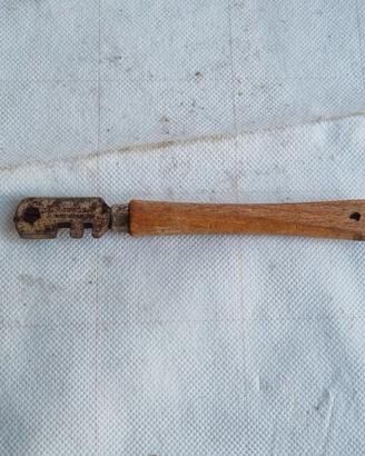 Tagliavetro Vintage Manico Legno Rotella Metallo