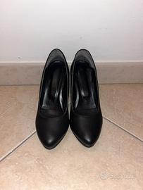 Décolleté nere classiche- come nuove