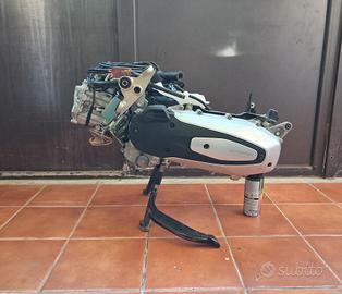 blocco motore completo honda sh 125 2025. leggi