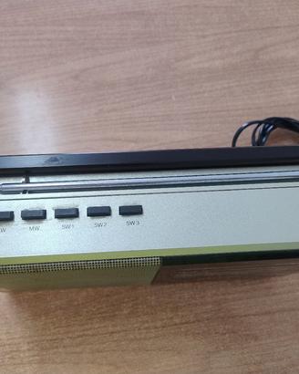 Radio Portatile Vintage ITT Golf 220 International