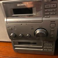 Compatto Sony con telecomando