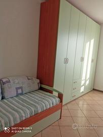 Cameretta  con divano doppio letto 