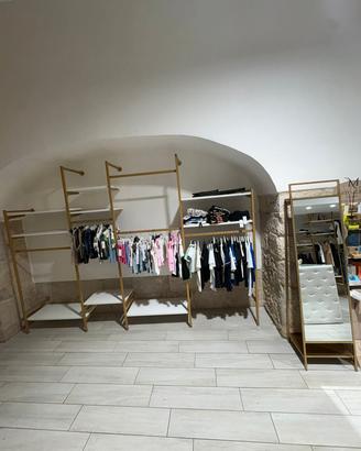 arredamento negozio 