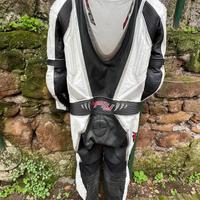 Tuta motociclistica