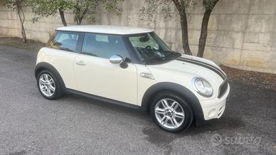 Mini Mini 1.6 16V One D