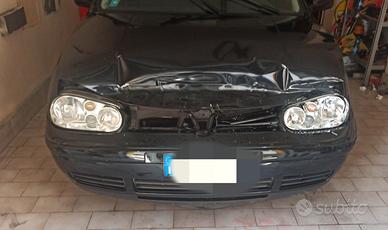 Volkswagen Golf 1.6 5p