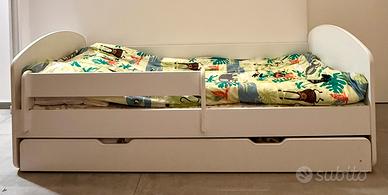 Lettino per bambini con cassettone