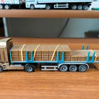Modellino Camion Renault “Italeri”.