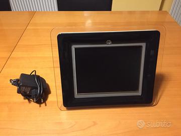 Cornice multimediale Dikom