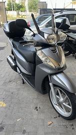 Honda SH 300
