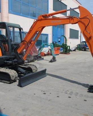 Escavatore usato HITACHI ZX50