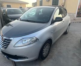Lancia Ypsilon 0.9 85 CV 5 porte S&S DFN Platinum 