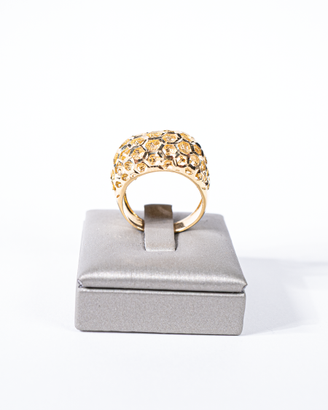 Anello in oro giallo