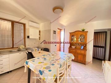 Casa, Campofelice di Roccella.