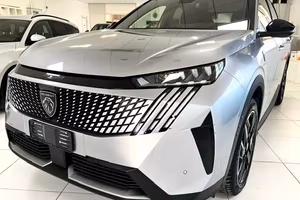 Peugeot 3008 Hybrid 136 e-DCS6 GT