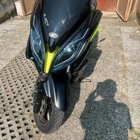 Kymco K-XCT 300i abs