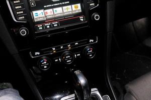 GOLF 1600.