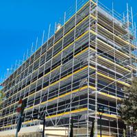 Ponteggio multidirezionale